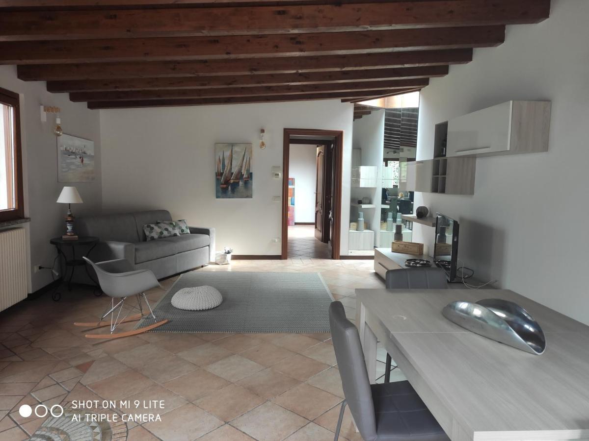 Secret Garden Mandello Apartment Mandello del Lario Bagian luar foto